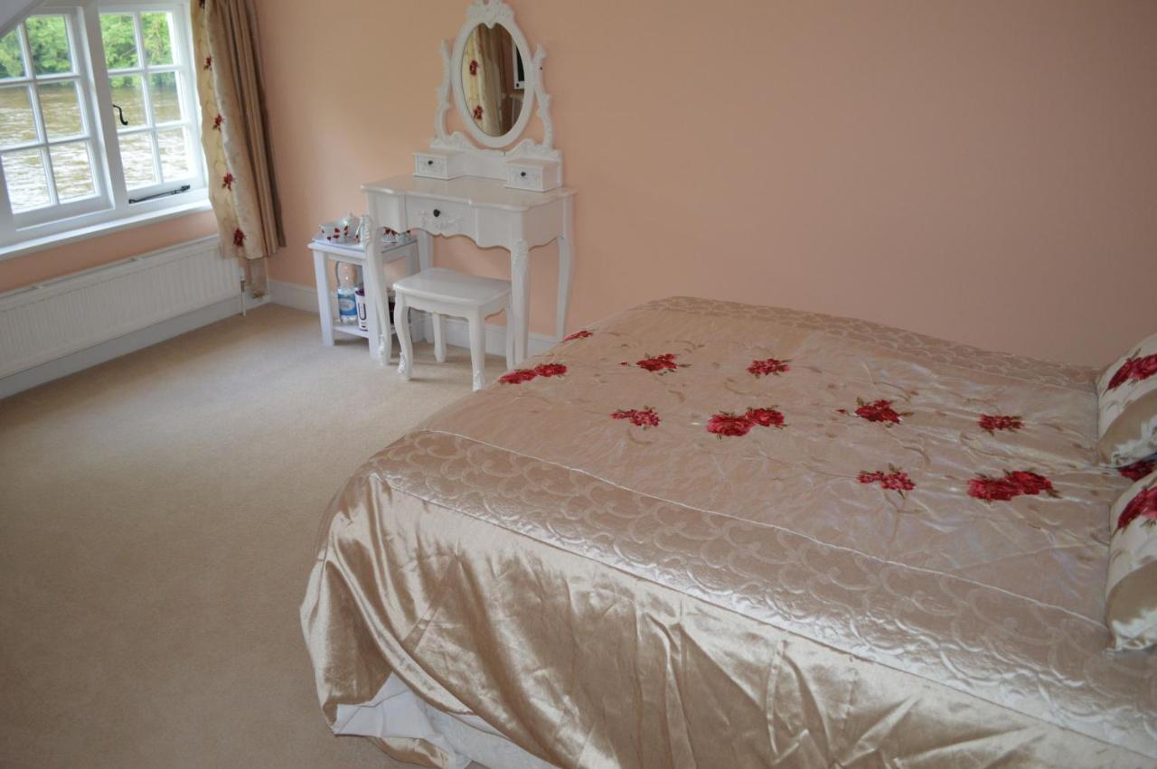 Pwll-Y-Faedda Bed & Breakfast Builth Wells Exteriör bild